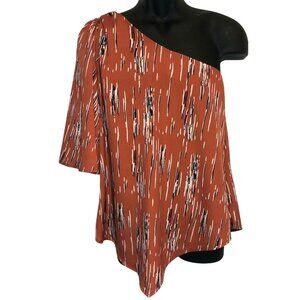 One-Shoulder Asymmetric Top by Honey Punch Womens M Orange & Black Abstract